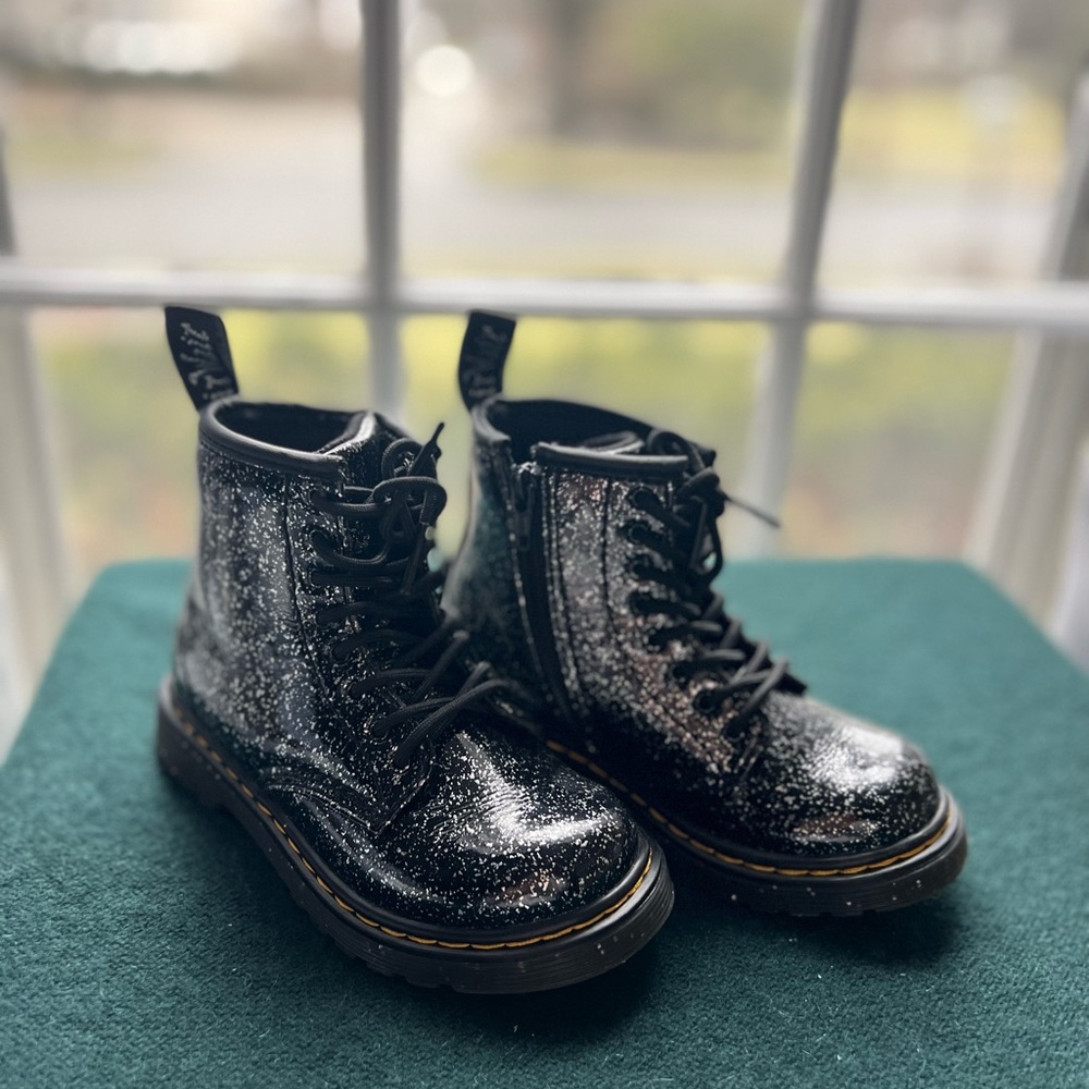 Dr.Martens Toddler Sz.9 1460 Glitter Lace Up Boots